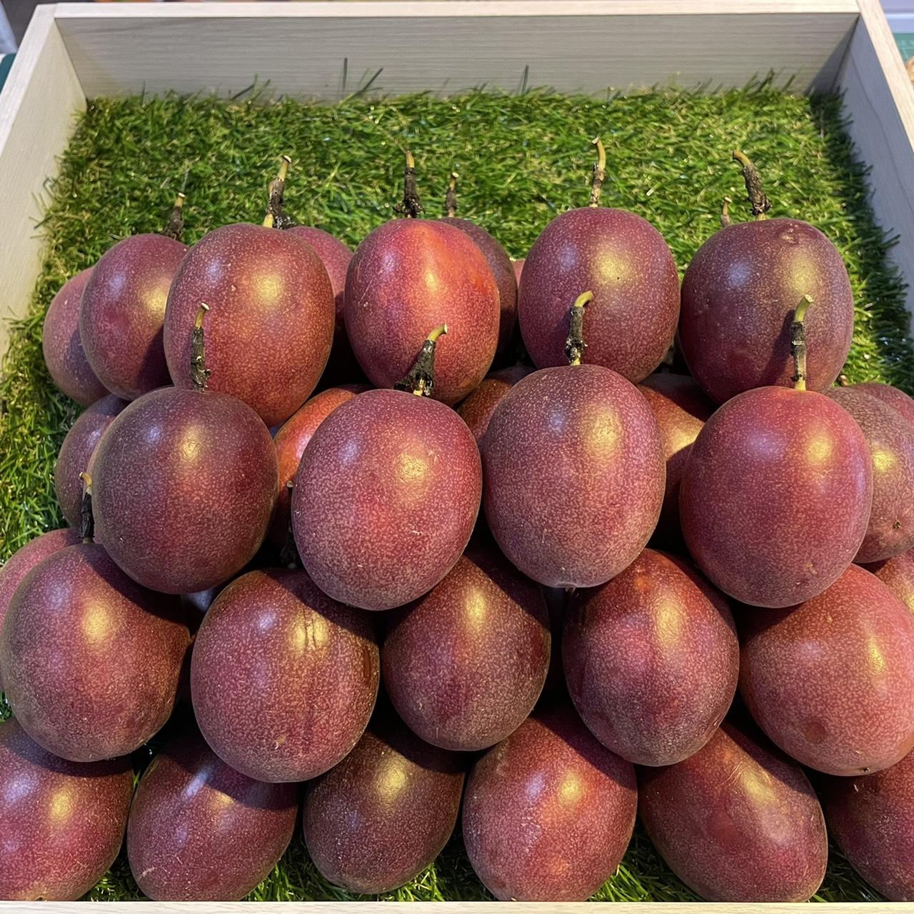 台灣百香果 / 顆