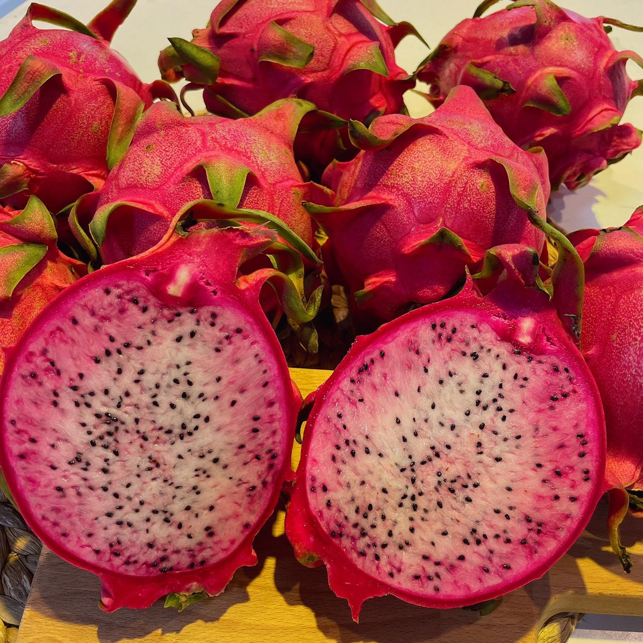 雙色火龍果 /粒